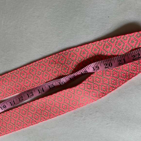 AH.DORNED New York tan/camel crossbody snap close smaller bag NWT - Picture 9 of 12